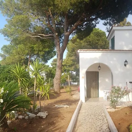 Holiday park Villaggio Turistico Valle Scinni 4*