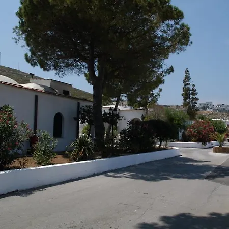 Villaggio Turistico Valle Scinni 4*
